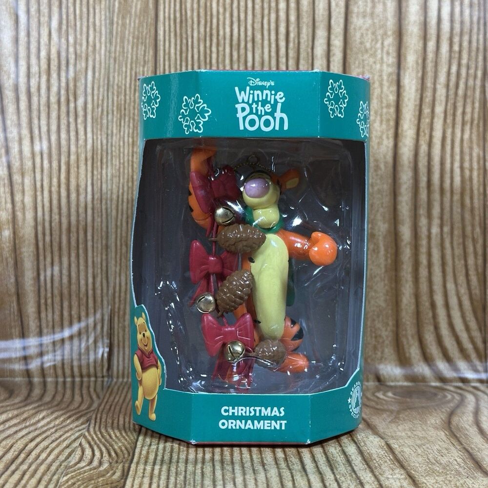 Disney Tigger Christmas Ornament Acorns Winnie the Pooh 3.5"‎